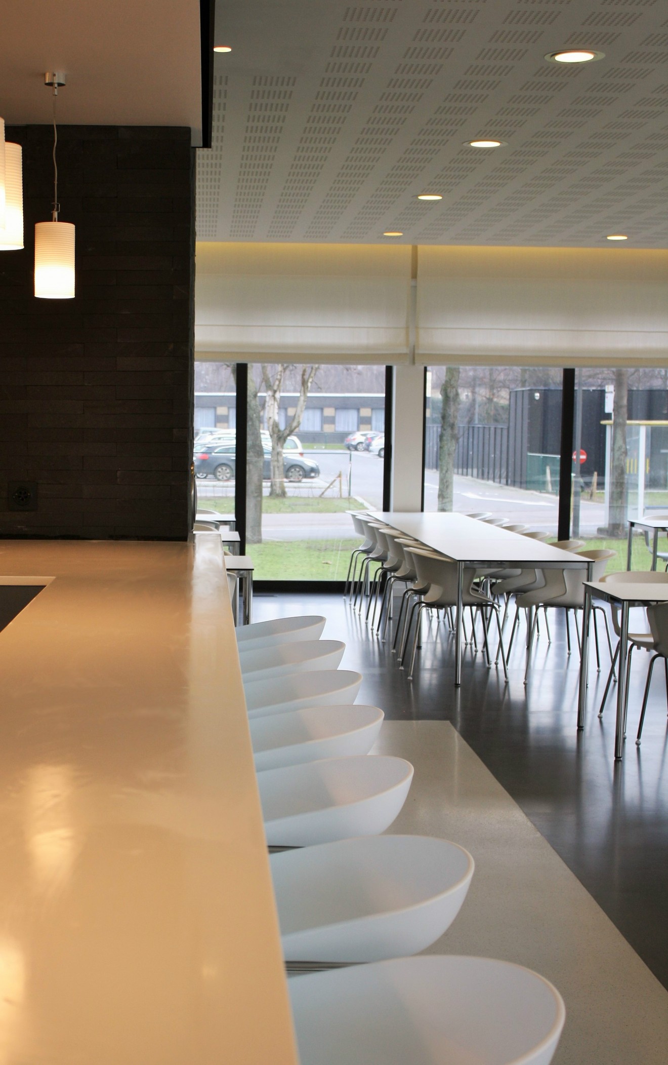Architect- en ingenieursbureau Andries & Vuylsteke - Renovatie ziekenhuisrestaurant met vip ruimte.